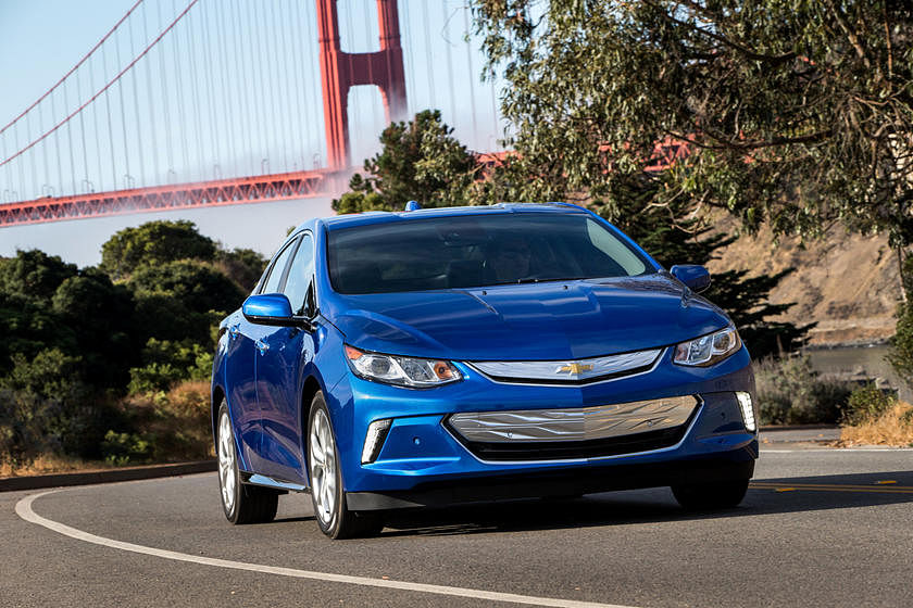 2019 Chevrolet Volt plugin hybrid Price, Review, Ratings and Pictures
