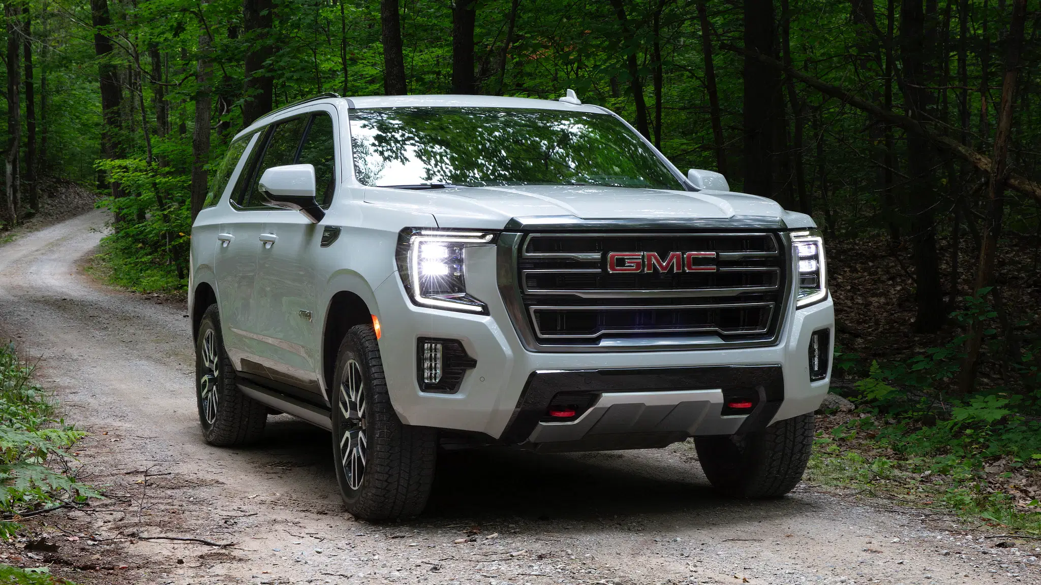 2021 GMC Yukon XL AT4 SUV Price, Review, Ratings and Pictures 