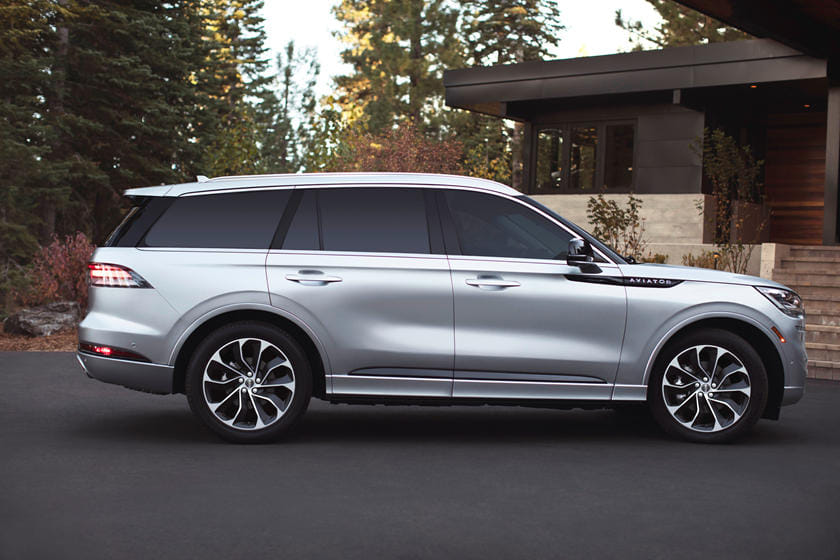 2021 Lincoln Aviator hybrid SUV Price, Review, Ratings and Pictures