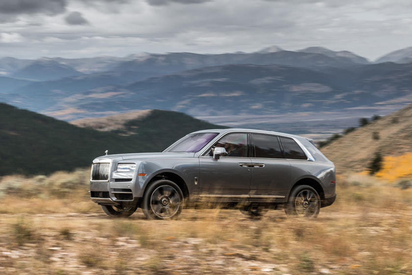 2021 Rolls Royce Cullinan Black Badge Suv Price Review Ratings And Pictures Carindigo Com