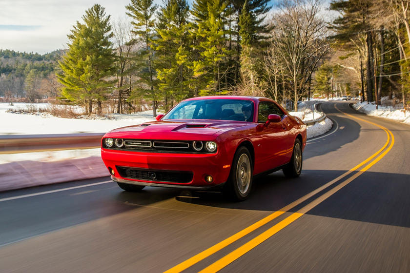 2021 Dodge Challenger Coupe Handling