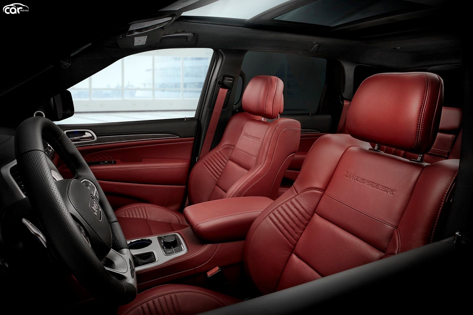 2022 Jeep Grand Cherokee Trackhawk Front Seats