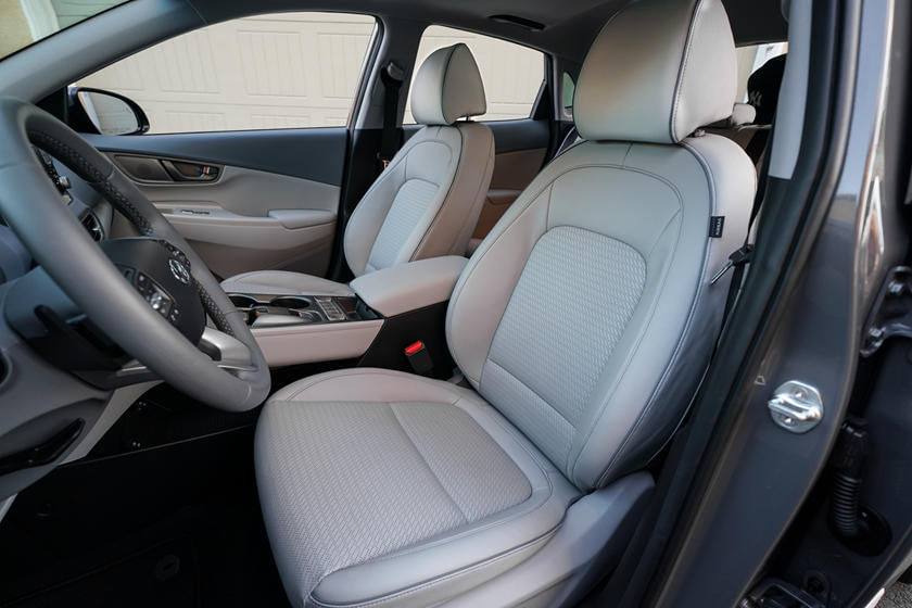 2021 Hyundai Kona Electric Suv Interior Review Seating Infotainment Dashboard And Features Carindigo Com