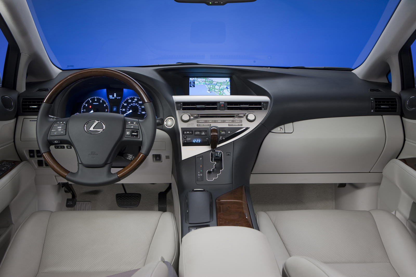 2011 Lexus RX 350 Interior Review 