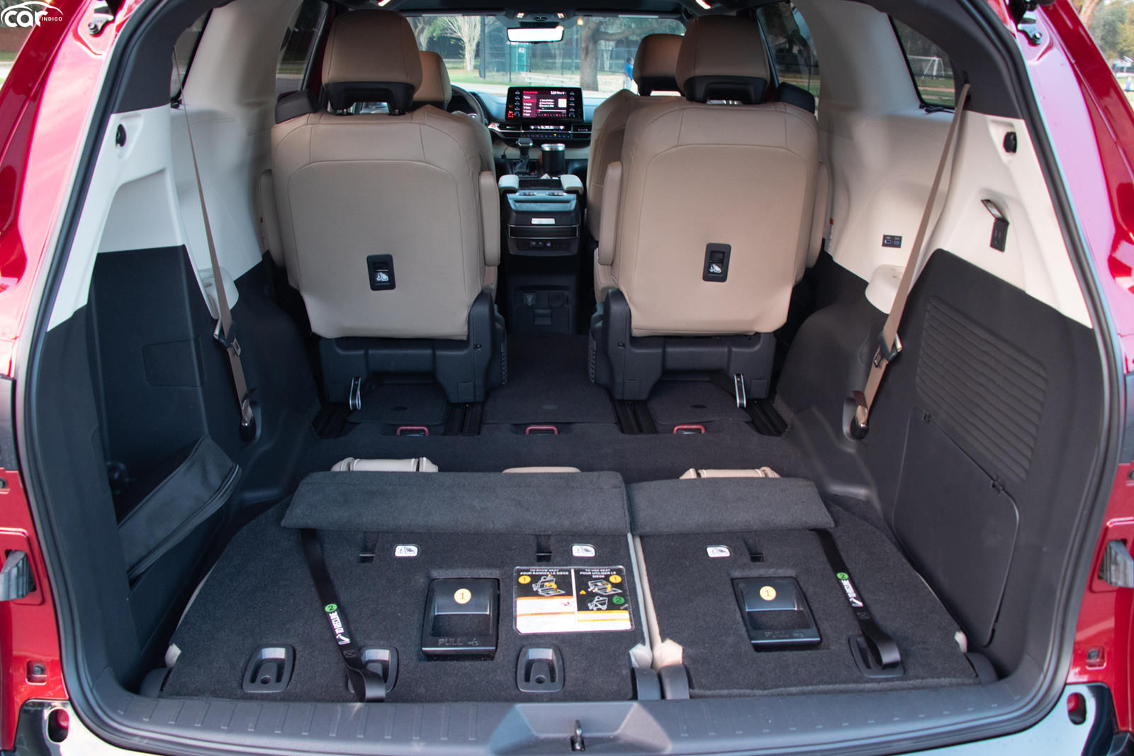 2022 Toyota Sienna hybrid Minivan Interior Review Seating