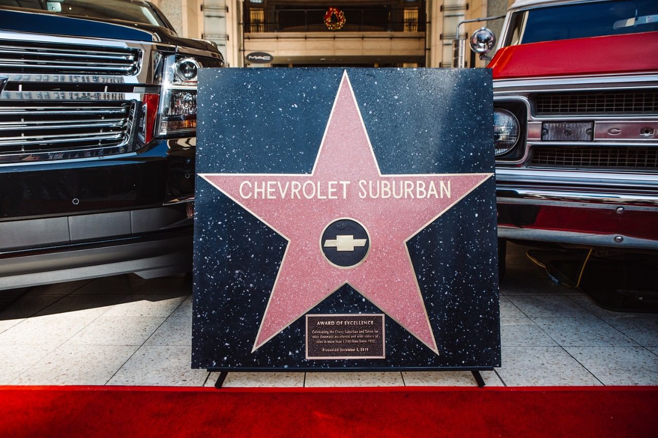 chevrolet suburban old new walk of fame