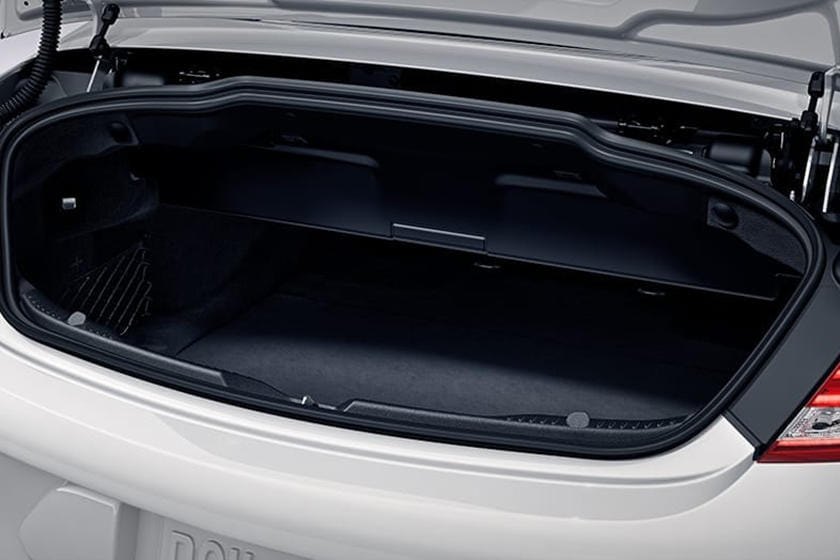 2021 Mercedes Benz Amg C 43 Convertible Interior Review Seating Infotainment Dashboard And Features Carindigo Com