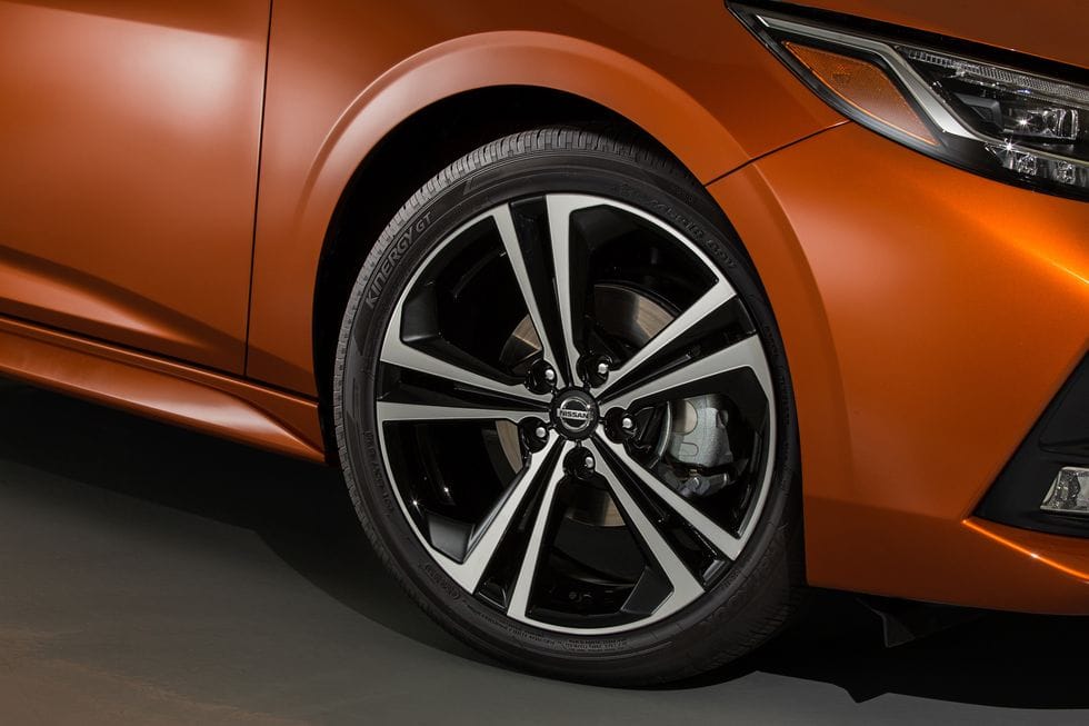 21 Nissan Sentra Performance Review Carindigo Com