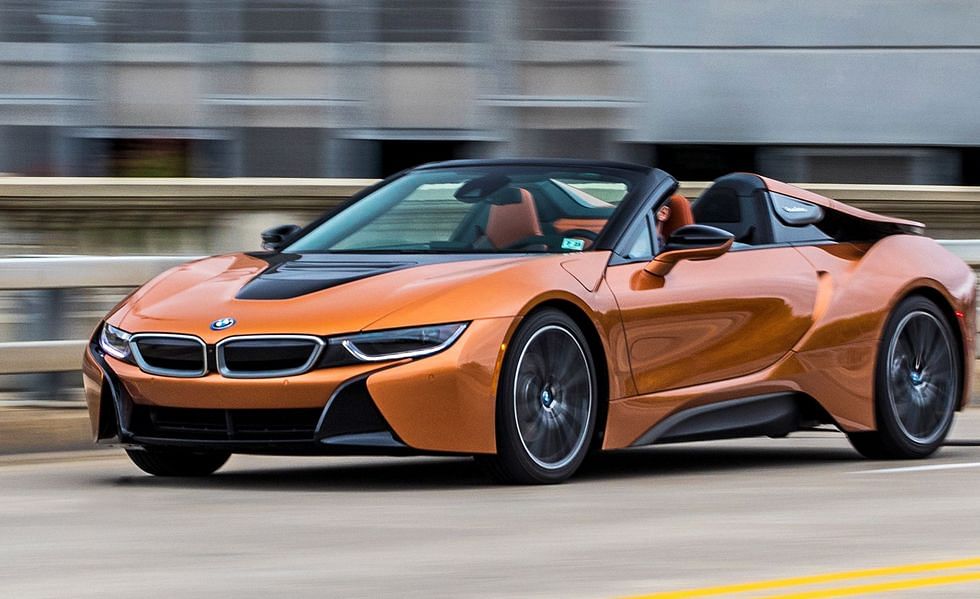 2020 BMW i8 plug-in hybrid Convertible Performance and MPG | CarIndigo.com