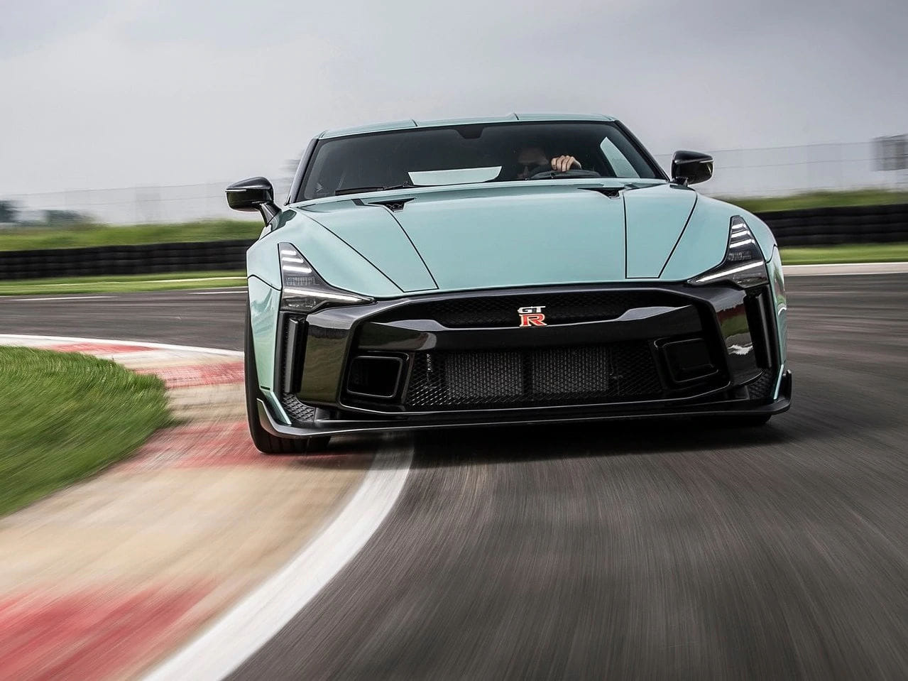 21 Nissan Gt R Price Review Ratings And Pictures Carindigo Com