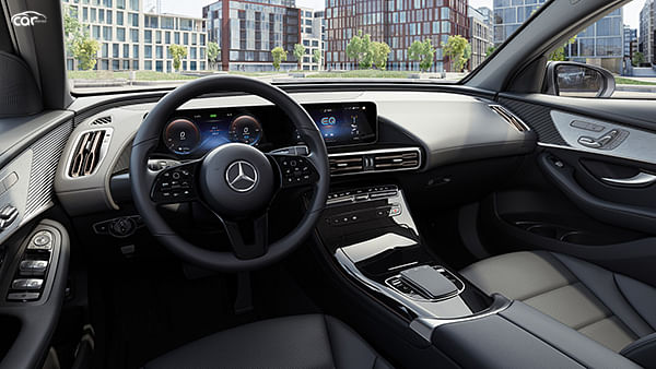 2022 Mercedes-Benz EQC interior