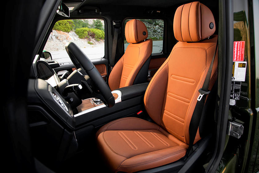 21 Mercedes Benz G Class Interior Review Seating Infotainment Dashboard And Features Carindigo Com