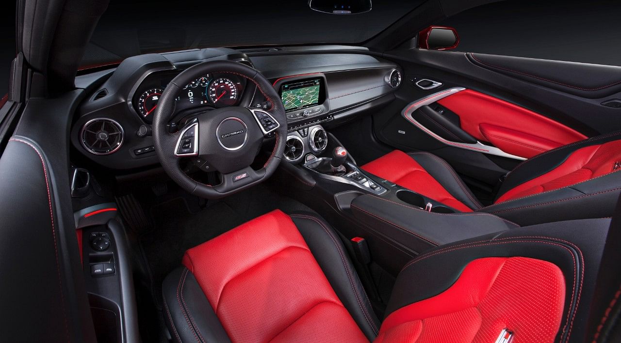 Chevrolet Issues Recall For 30 Camaros To Fix Faulty Badge On Steering Wheel
