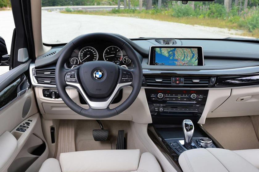 2018 Bmw X5 Interior Review Seating Infotainment Dashboard And Features Carindigo Com
