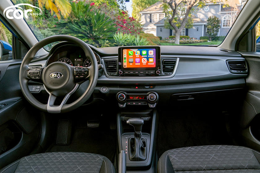 21 Kia Rio Hatchback Interior Review Seating Infotainment Dashboard And Features Carindigo Com