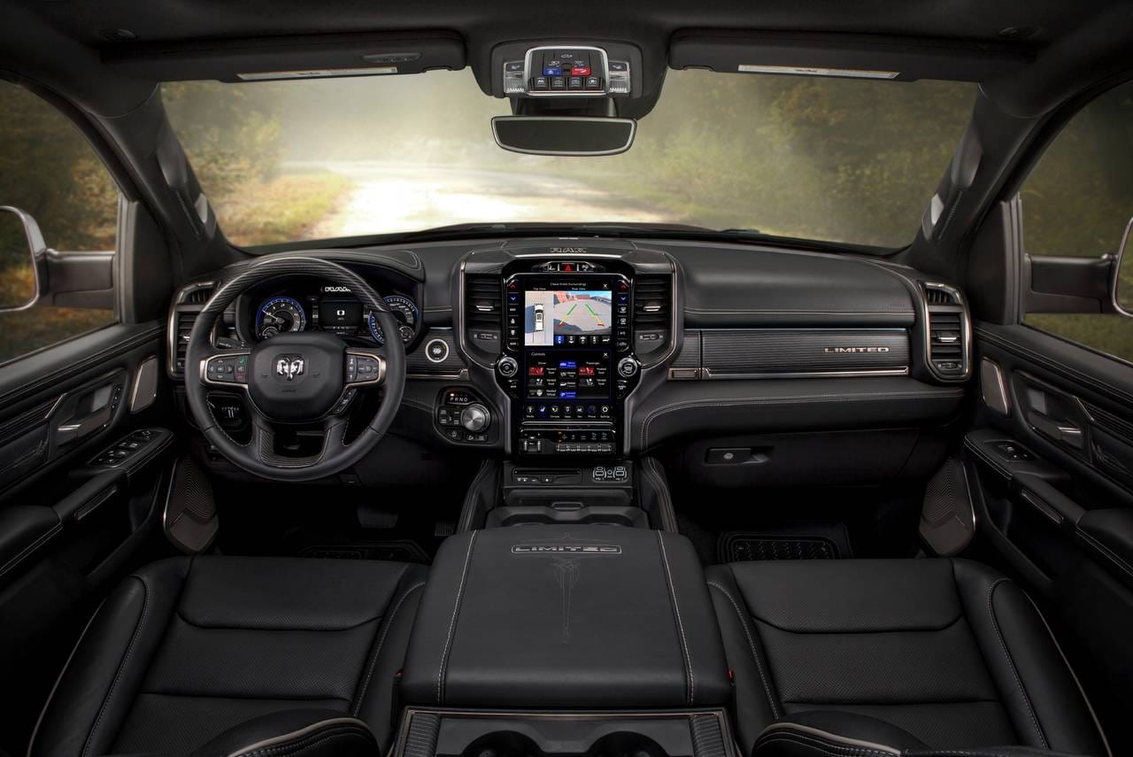 22 Ram 1500 Interior Review Seating Infotainment Dashboard And Features Carindigo Com