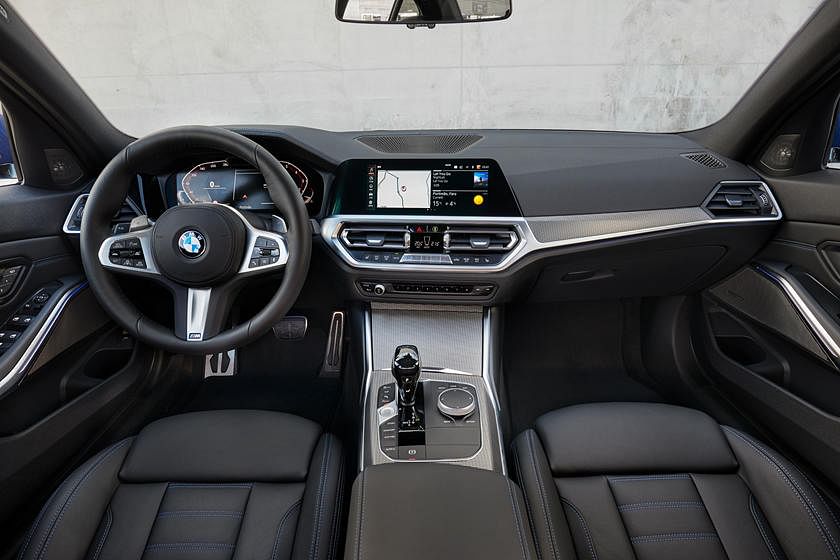 2021 Bmw M340i Interior Review Seating Infotainment Dashboard And Features Carindigo Com