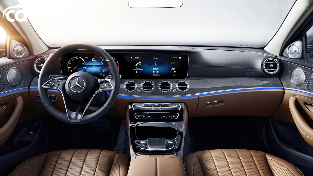 21 Mercedes Benz E Class Interior Review Seating Infotainment Dashboard And Features Carindigo Com 21 Mercedes Benz E Class Interior Review Seating Infotainment Dashboard And Features Carindigo Com