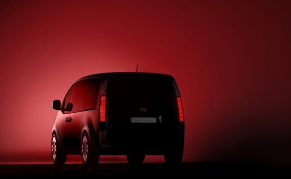 Hyundai Staria Premium Minivan Teasers Officially Released Updated [ 365 x 595 Pixel ]