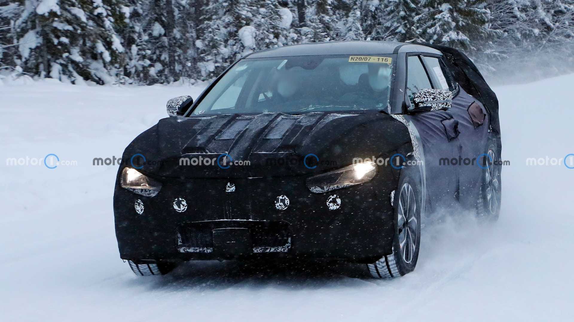 Hyundai Ioniq 5 Caught Testing With Kia S Upcoming Cv Ev Genesis Gv60