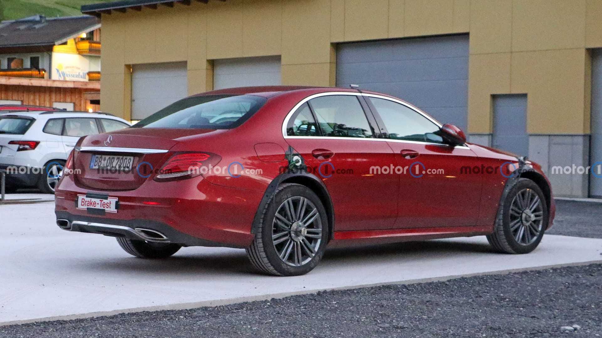Мерседес e 2023
