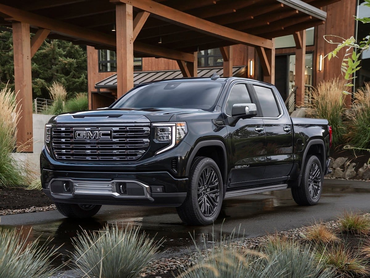 2022 GMC Canyon Comes With A New Denali Black Edition Package, starts