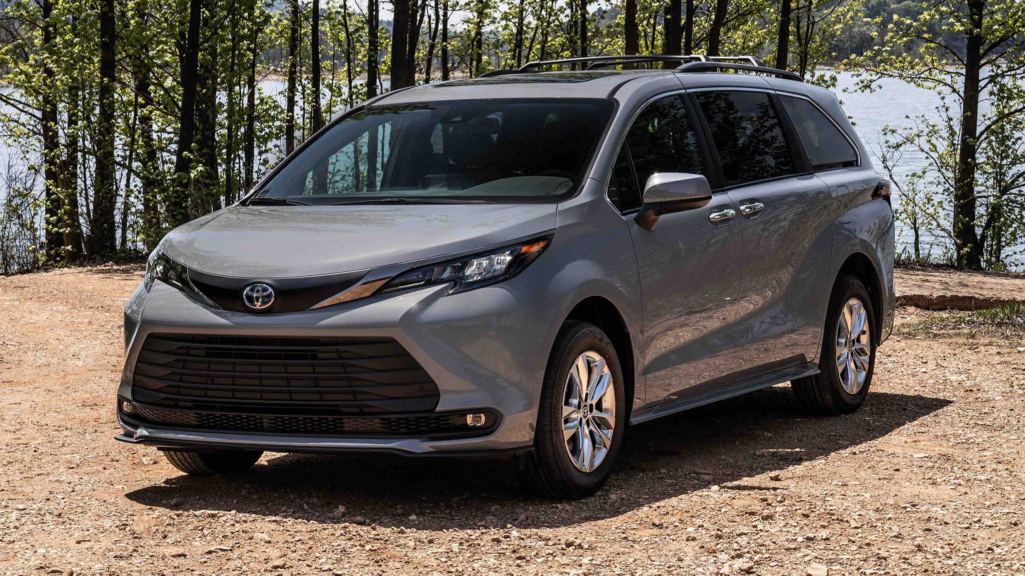 2022 Toyota Sienna Woodland Edition Comes With Extra Ground Clearance