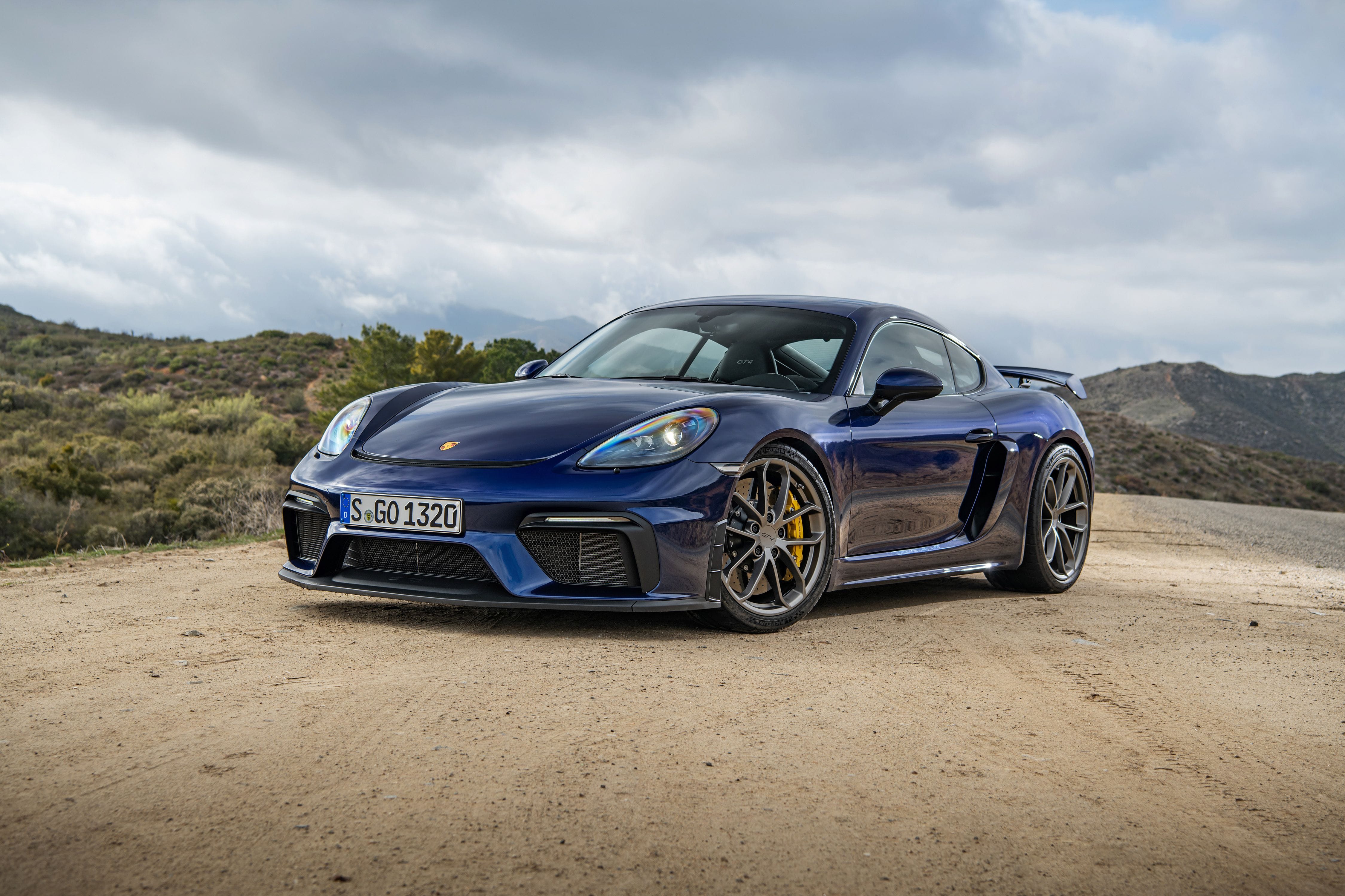 The 2023 Porsche 718 Cayman GT4 RS to get 500+ hp & also be a true